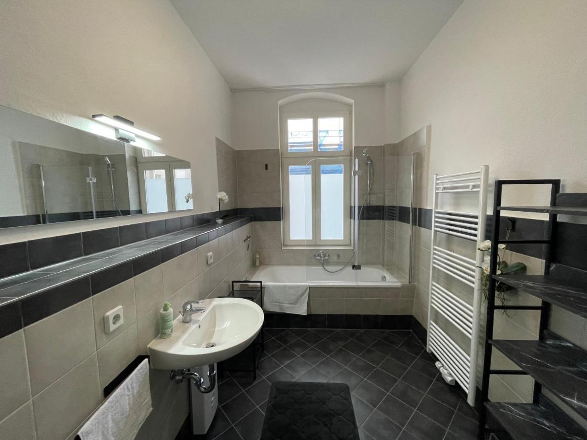 Lucky Stays Ls07 - Vollausstattung - Zentrum - Aufzug - Grosse Kueche - 2 Zimmer - Smart-Tv Magdeburg Eksteriør billede